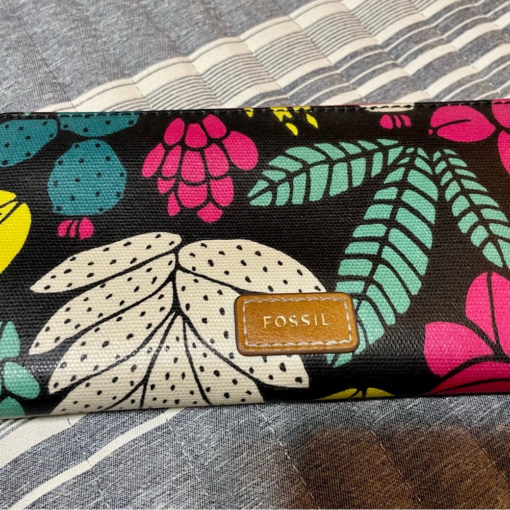 Fossil Multicolor Floral Zip Around Wallet. Ross posted.